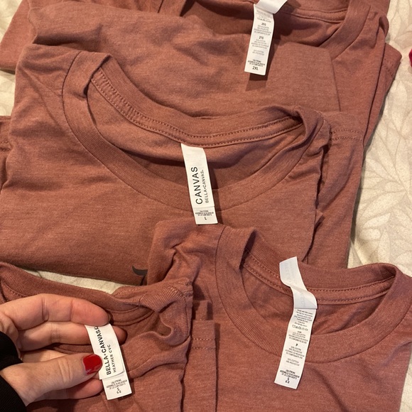 Lot of family DISNEY tees and hats - Picture 2 of 10